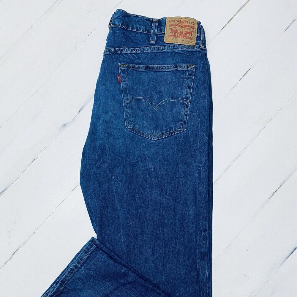 Levi's 541 Jeans Straight Leg Blue Denim Mens 40x32 Classic Medium Dark Wash - Picture 2 of 16